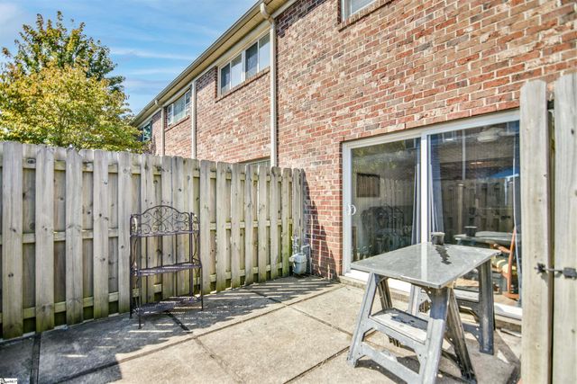 2530 E North Street, Greenville, SC 29615