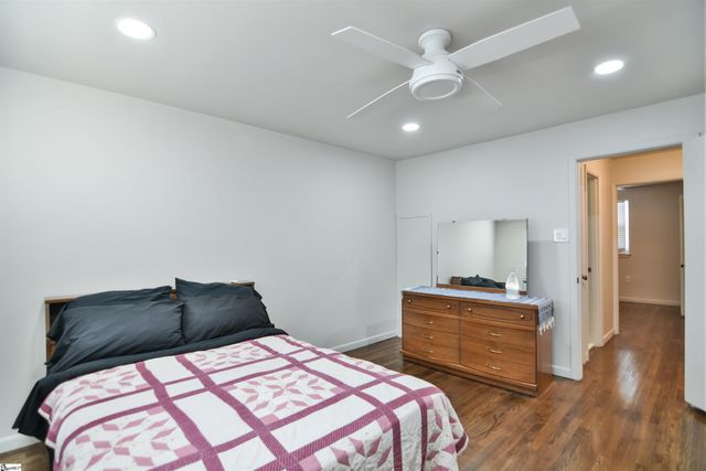 2530 E North Street, Greenville, SC 29615