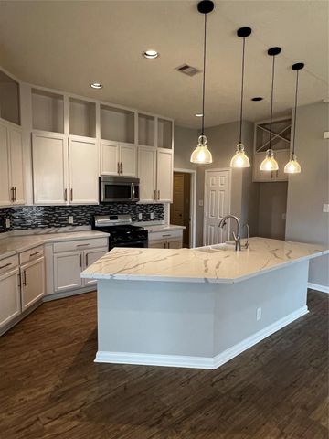 6702 Path Way Court Court, Katy, TX 77449