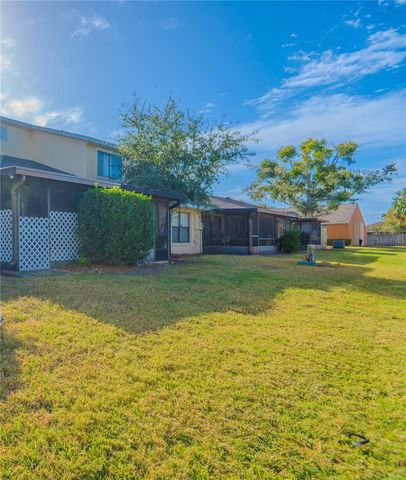 32 SILVER OAK CIRCLE, Kissimmee, FL 34743