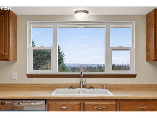 33501 BLAHA Rd, Warren, OR 97053
