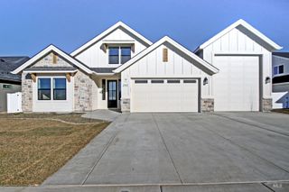 365 S Strut Way, Boise, ID 83716