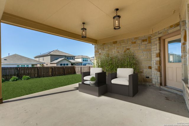 7823 Bluebird Haven, Selma, TX 78154