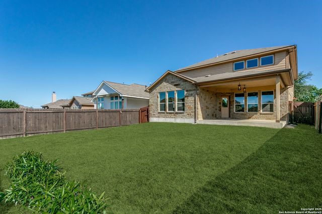 7823 Bluebird Haven, Selma, TX 78154
