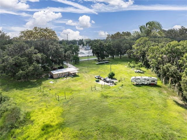 7301 NW GAINESVILLE ROAD, Ocala, FL 34475