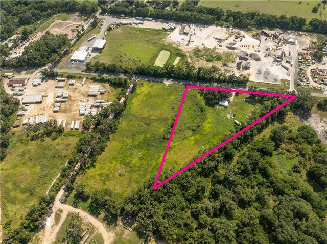 7301 NW GAINESVILLE ROAD, Ocala, FL 34475