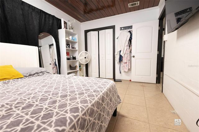 7301 NW GAINESVILLE ROAD, Ocala, FL 34475