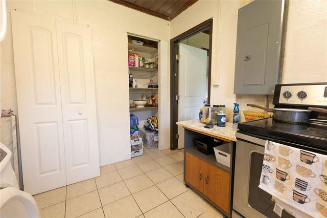 7301 NW GAINESVILLE ROAD, Ocala, FL 34475