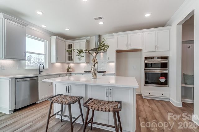 2223 Caravan Lane, Stanley, NC 28164