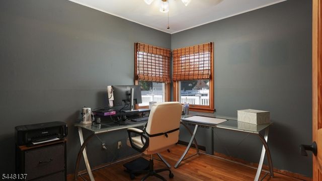 614 Fairway Rd, Linden City, NJ 07036