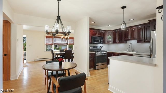614 Fairway Rd, Linden City, NJ 07036