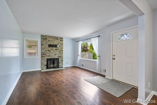 4366 Oriole Avenue SW, Wyoming, MI 49509