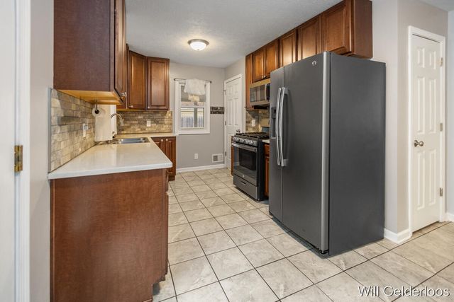 4366 Oriole Avenue SW, Wyoming, MI 49509