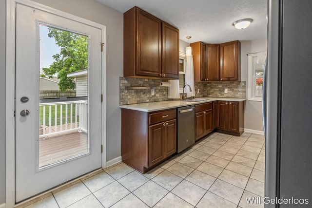 4366 Oriole Avenue SW, Wyoming, MI 49509