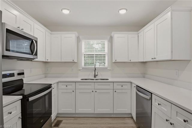1929 S Martin Luther King Jr Drive, Winston-salem, NC 27107