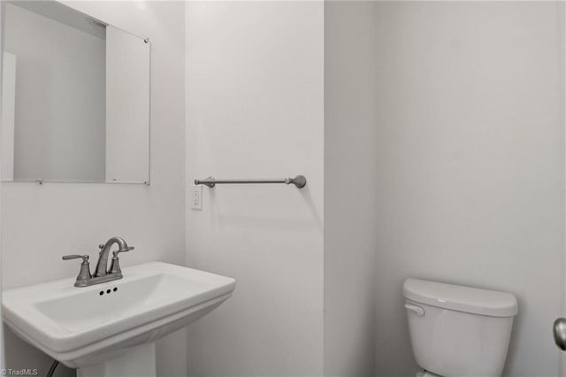 1929 S Martin Luther King Jr Drive, Winston-salem, NC 27107