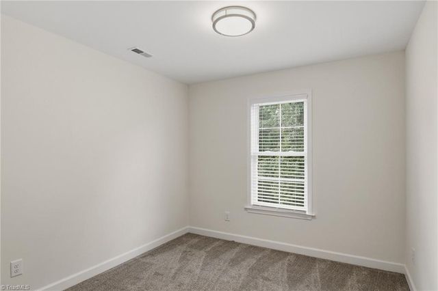 1929 S Martin Luther King Jr Drive, Winston-salem, NC 27107