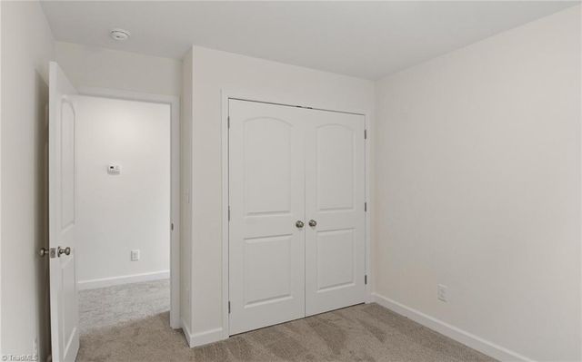1929 S Martin Luther King Jr Drive, Winston-salem, NC 27107