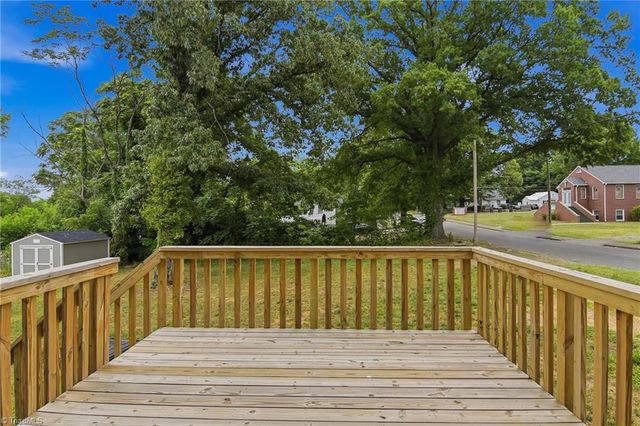 1929 S Martin Luther King Jr Drive, Winston-salem, NC 27107