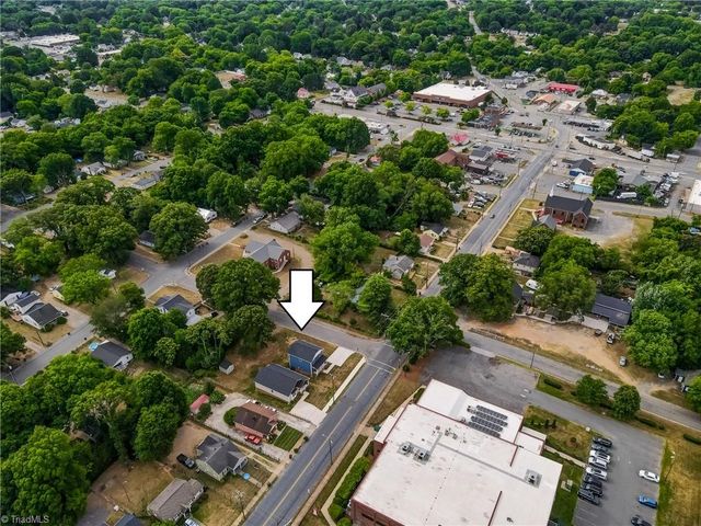 1929 S Martin Luther King Jr Drive, Winston-salem, NC 27107