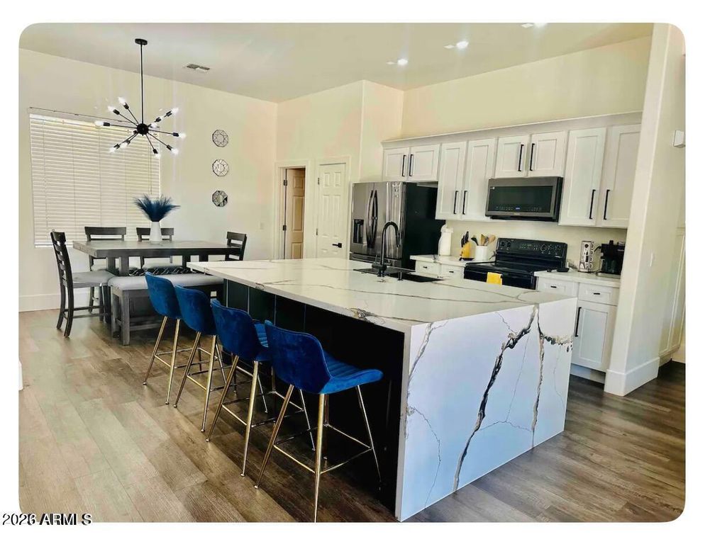 13724 W SAN MIGUEL Avenue, Litchfield Park, AZ 85340