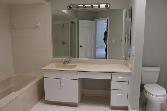 2668 La Lique Circle, Palm Beach Gardens, FL 33410