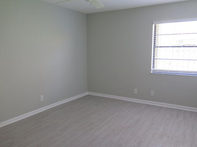 2668 La Lique Circle, Palm Beach Gardens, FL 33410