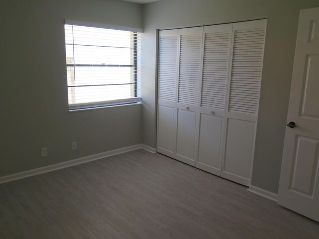 2668 La Lique Circle, Palm Beach Gardens, FL 33410