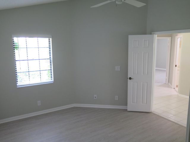 2668 La Lique Circle, Palm Beach Gardens, FL 33410