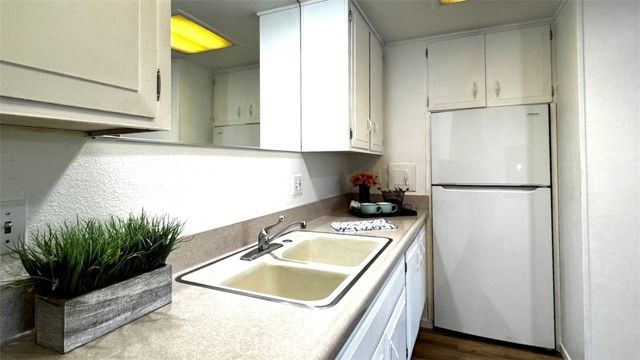 1181 Oakmont Road, Seal Beach, CA 90740