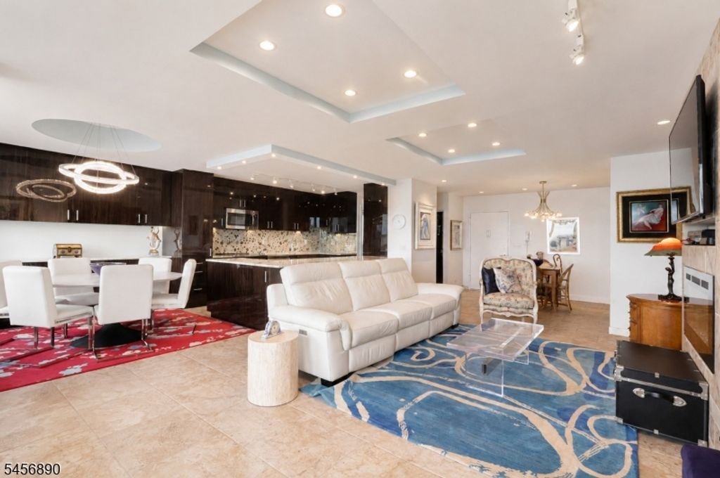1 Claridge Dr 1025, Verona Twp., NJ 07044 — photo 5