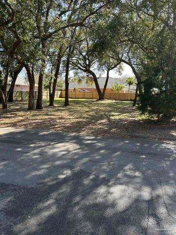 3215 New Hope Rd, Pensacola, FL 32504