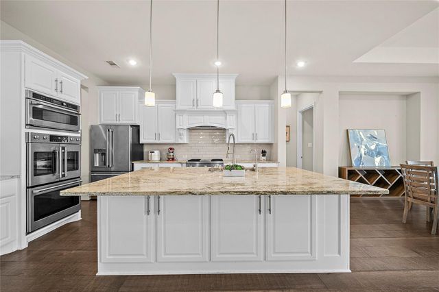 4731 Mesquite Terrace Drive, Manvel, TX 77578