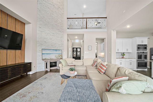 4731 Mesquite Terrace Drive, Manvel, TX 77578