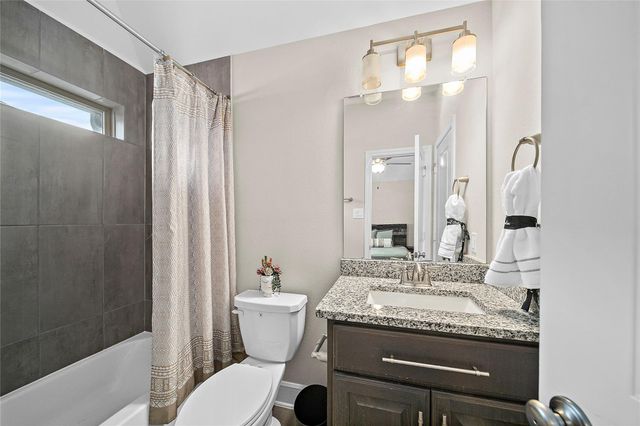 4731 Mesquite Terrace Drive, Manvel, TX 77578