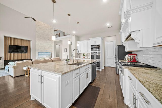 4731 Mesquite Terrace Drive, Manvel, TX 77578