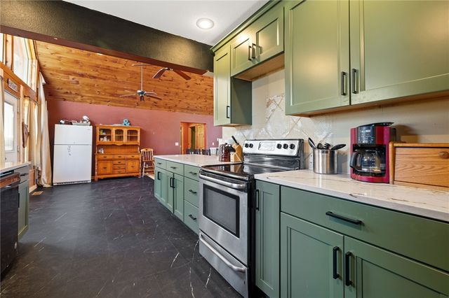 10557 Devils Den, Winslow, AR 72959