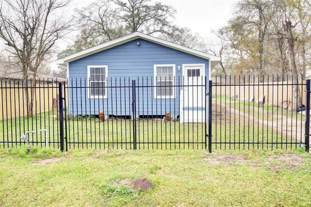 8627 Wileyvale Road A, Houston, TX 77016