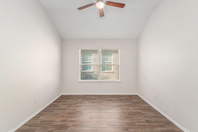 8824 Prairie Dawn Drive, Fort Worth, TX 76131