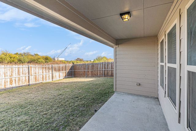 8824 Prairie Dawn Drive, Fort Worth, TX 76131