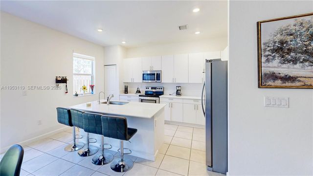 16233 SW 290th Ter, Homestead, FL 33033