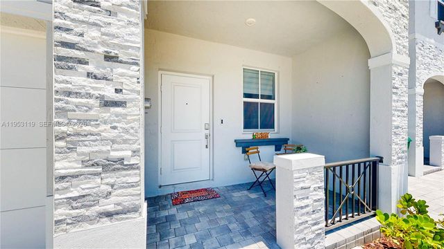 16233 SW 290th Ter, Homestead, FL 33033