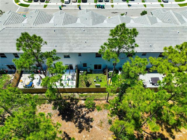 16233 SW 290th Ter, Homestead, FL 33033