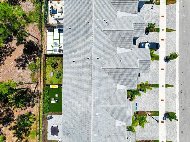 16233 SW 290th Ter, Homestead, FL 33033