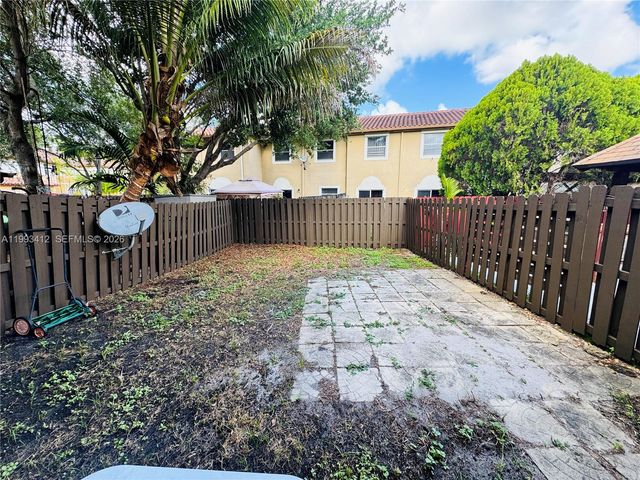 4947 SW 135th Way, Miramar, FL 33027