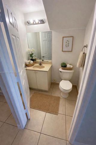 4947 SW 135th Way, Miramar, FL 33027