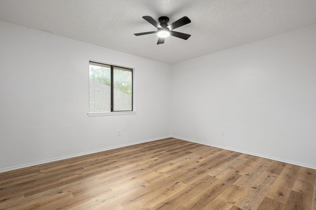 1230 Castleman Drive, Cedar Hill, TX 75104
