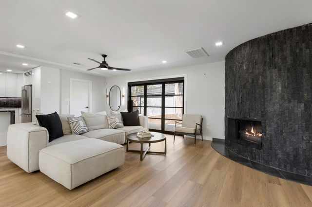 5934 Dumfries Drive, Houston, TX 77096