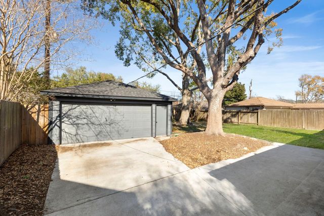 5934 Dumfries Drive, Houston, TX 77096