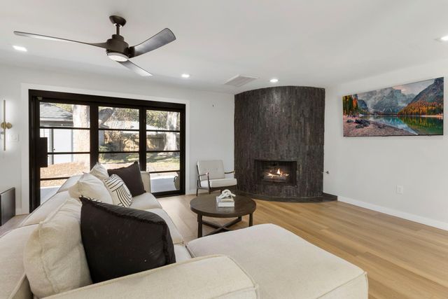 5934 Dumfries Drive, Houston, TX 77096